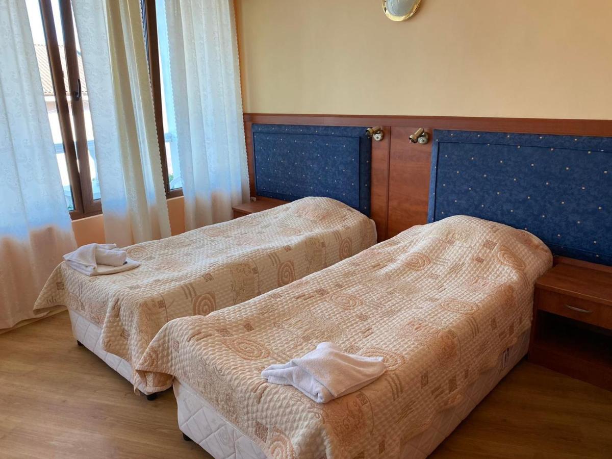 Pancho Family Hotel Kranevo Buitenkant foto