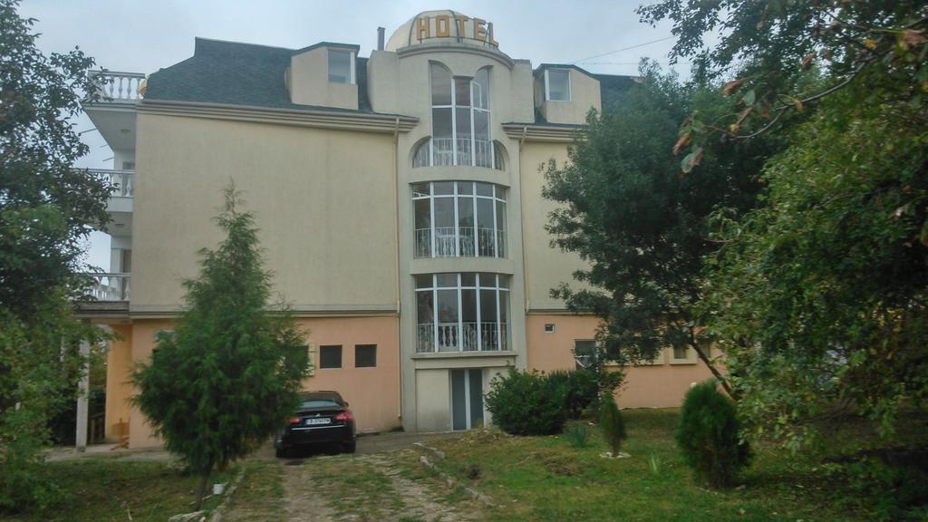 Pancho Family Hotel Kranevo Buitenkant foto