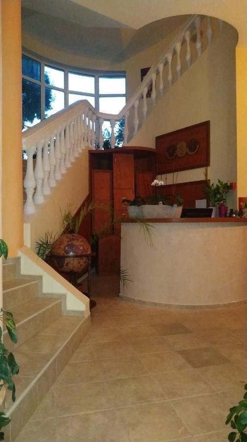 Pancho Family Hotel Kranevo Buitenkant foto