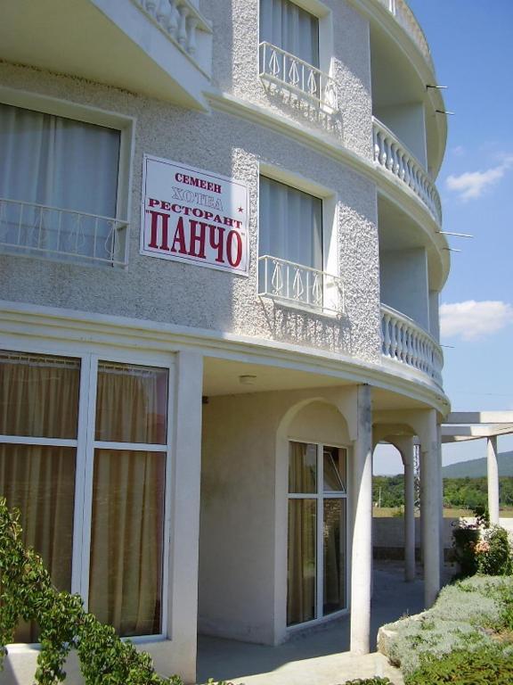 Pancho Family Hotel Kranevo Buitenkant foto